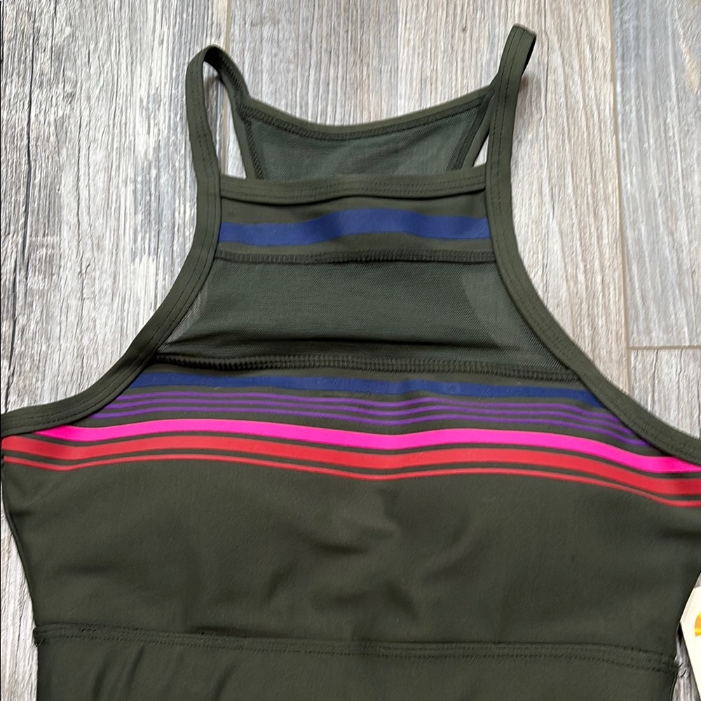 C & C California Women's Striped Sports Bra Size XS NWT - Picture 3 of 5